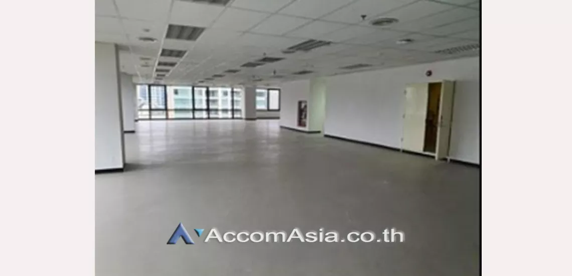 unit Studio  Office space For Rent in Silom, Bangkok  near MRT Lumphini (AA29540)