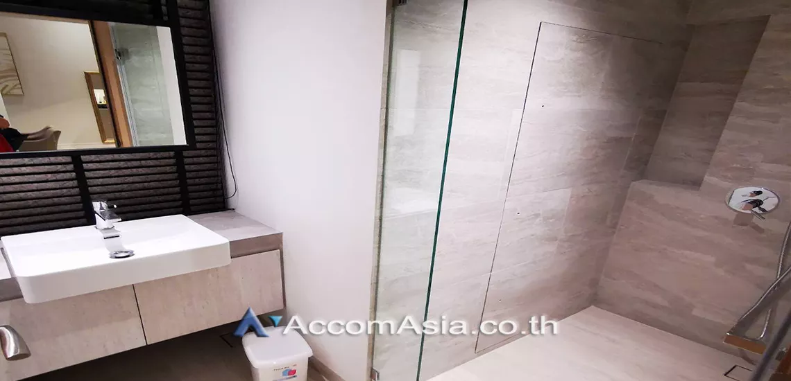 10  2 br Condominium For Rent in Silom ,Bangkok BTS Surasak at The Lofts Silom AA29546