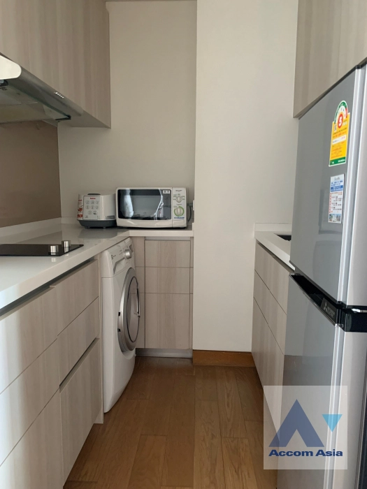 unit 2 Bedrooms  Condominium For Rent in Sukhumvit, Bangkok  near BTS Phrom Phong (AA29549)