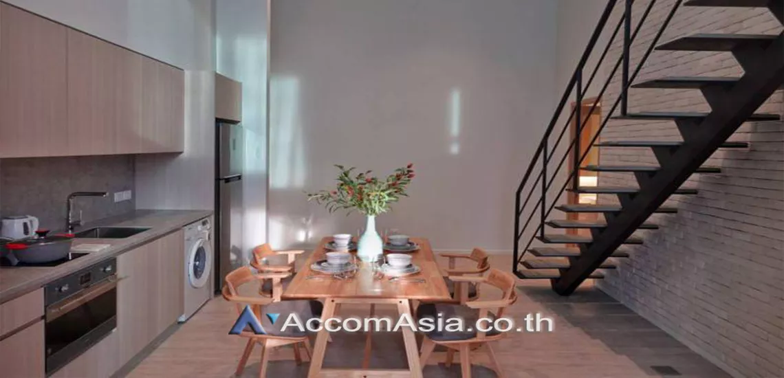  1  2 br Condominium For Rent in Silom ,Bangkok BTS Surasak at The Lofts Silom AA29550