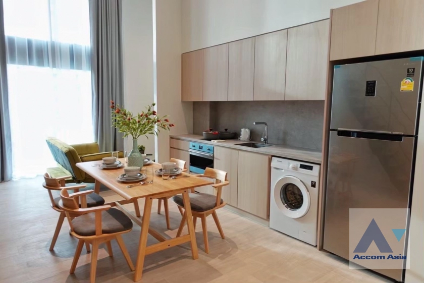 6  2 br Condominium for rent and sale in Silom ,Bangkok BTS Surasak at The Lofts Silom AA29550