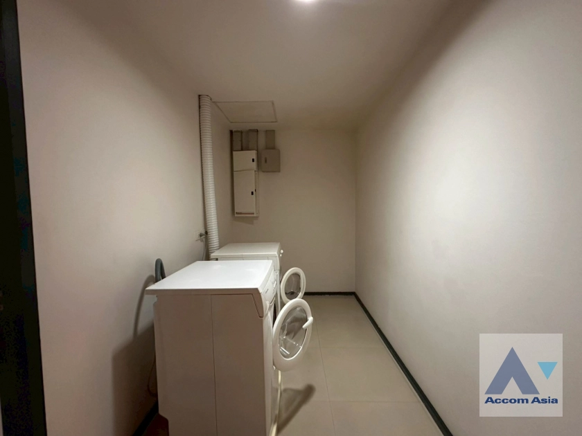 32  5 br Condominium for rent and sale in Sukhumvit ,Bangkok BTS Thong Lo at Silver Heritage AA29552