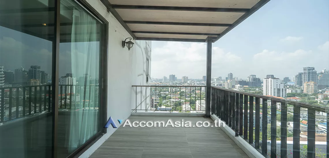 15  3 br Apartment For Rent in Sukhumvit ,Bangkok BTS Ekkamai at Comfort living and well service AA29557