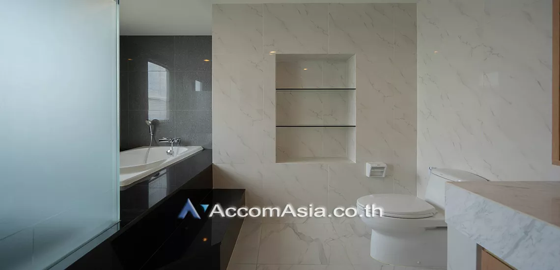 12  3 br Apartment For Rent in Sukhumvit ,Bangkok BTS Ekkamai at Comfort living and well service AA29557