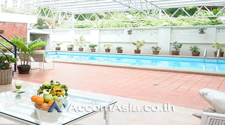  2  2 br Apartment For Rent in Ploenchit ,Bangkok BTS Ploenchit at Charming Style AA29559