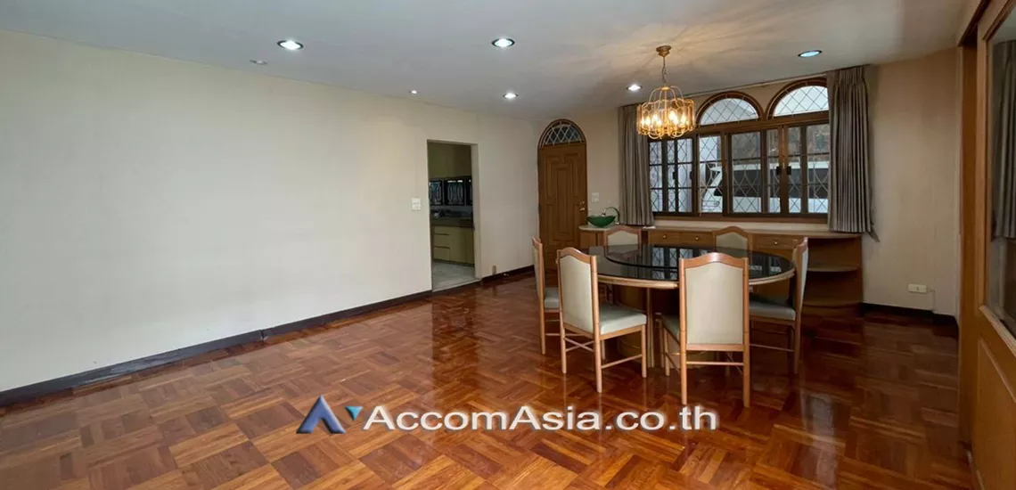 13  5 br House For Rent in sukhumvit ,Bangkok BTS Thong Lo AA29561