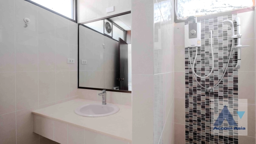 14  3 br Condominium for rent and sale in Sukhumvit ,Bangkok BTS Asok - MRT Sukhumvit at City Lakes Tower Sukhumvit 16 24409