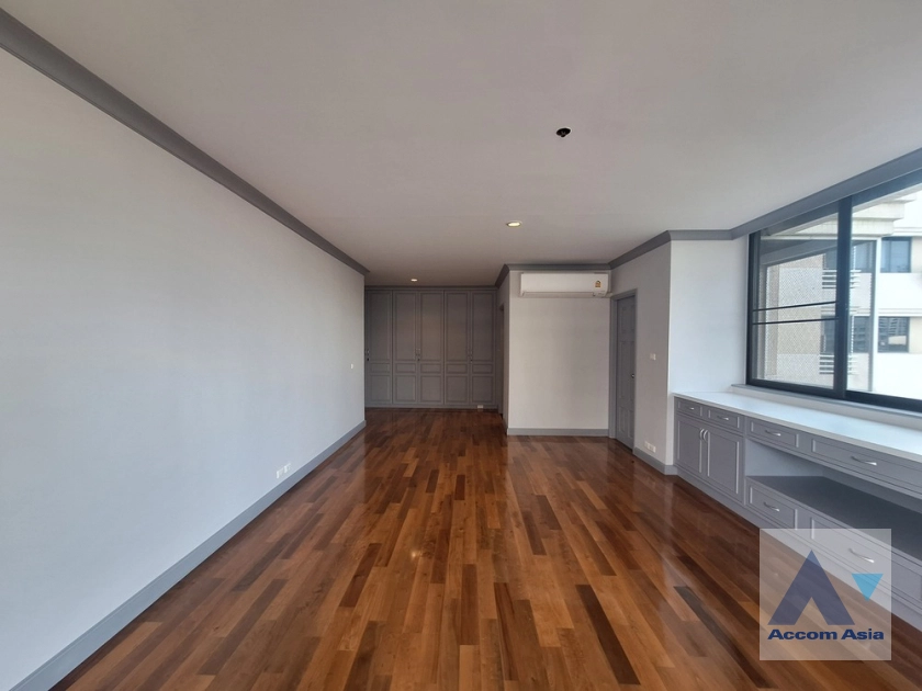 13  4 br Condominium For Rent in Sukhumvit ,Bangkok BTS Phrom Phong at Ruamsuk Condominium AA29577