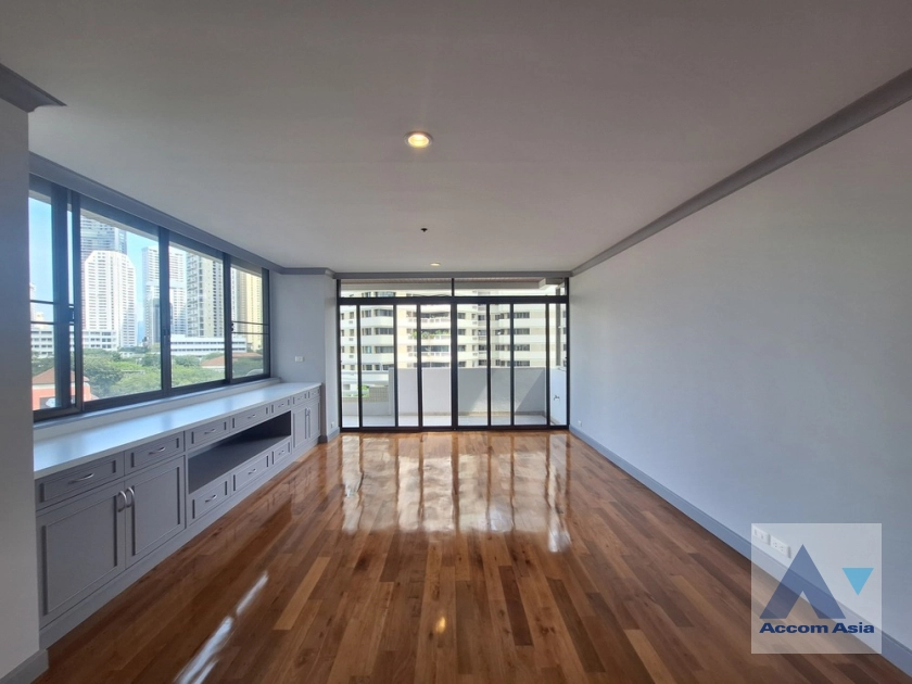 12  4 br Condominium For Rent in Sukhumvit ,Bangkok BTS Phrom Phong at Ruamsuk Condominium AA29577