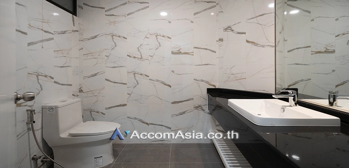 9  3 br Condominium for rent and sale in Sukhumvit ,Bangkok BTS Asok - MRT Sukhumvit at City Lakes Tower Sukhumvit 16 AA29582