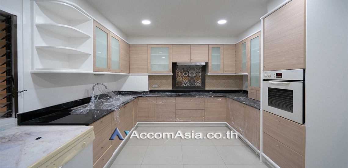5  3 br Condominium for rent and sale in Sukhumvit ,Bangkok BTS Asok - MRT Sukhumvit at City Lakes Tower Sukhumvit 16 AA29582