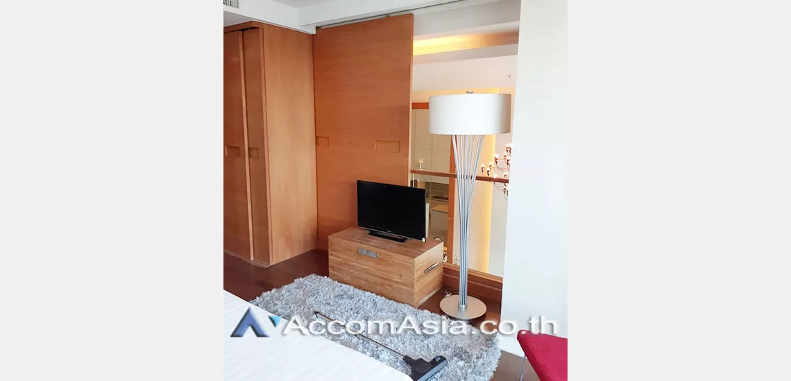 5  1 br Condominium For Rent in Ploenchit ,Bangkok BTS Ratchadamri at The Rajdamri AA29586