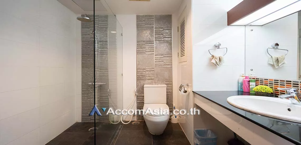 10  3 br Condominium For Rent in Sukhumvit ,Bangkok BTS Ekkamai at La Cascade AA29596