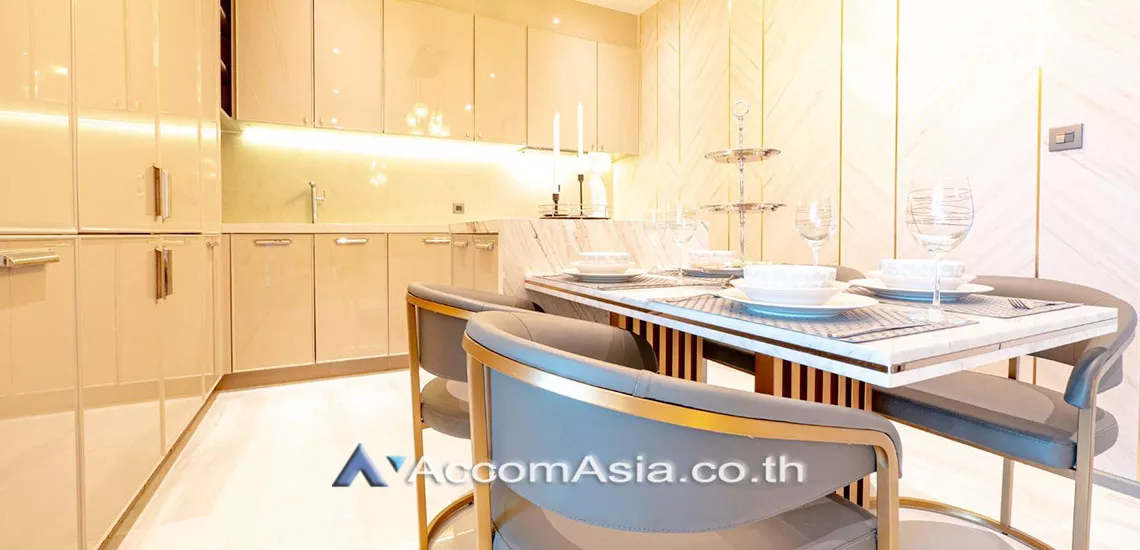 unit 2 Bedrooms  Condominium For Rent in Sukhumvit, Bangkok  near BTS Phrom Phong (AA29601)