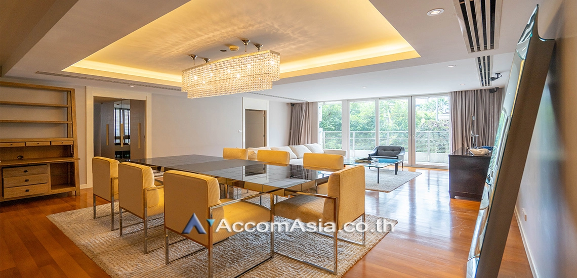 unit 3 Bedrooms  Condominium For Rent in Sukhumvit, Bangkok  near BTS Thong Lo (AA29602)