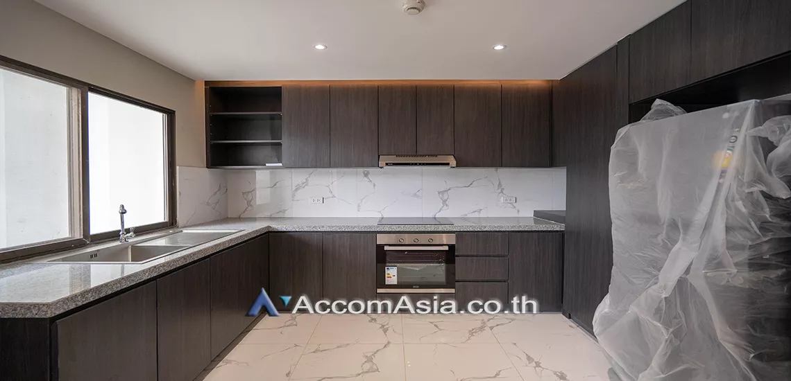 4  3 br Condominium For Rent in Sukhumvit ,Bangkok BTS Phrom Phong at Regent On The Park 1 AA29619