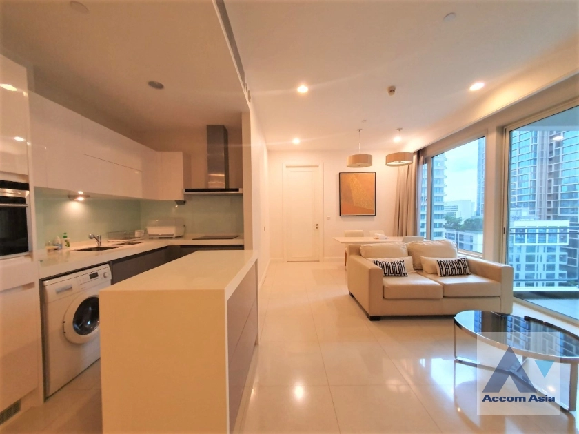 unit 2 Bedrooms  Condominium For Rent & Sale in Ploenchit, Bangkok  near BTS Chitlom (AA29642)