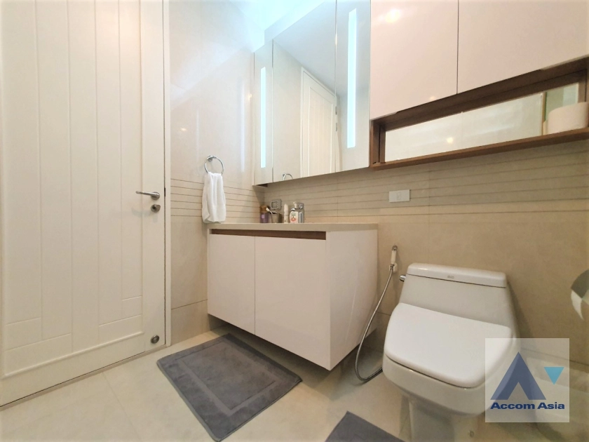 22  2 br Condominium for rent and sale in Ploenchit ,Bangkok BTS Chitlom at Q Langsuan  AA29642