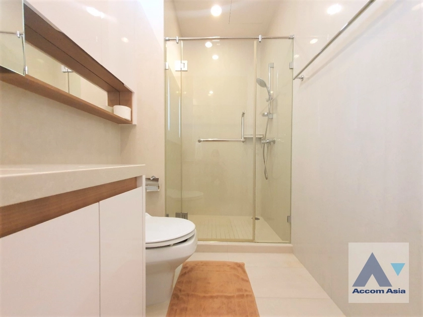 25  2 br Condominium for rent and sale in Ploenchit ,Bangkok BTS Chitlom at Q Langsuan  AA29642