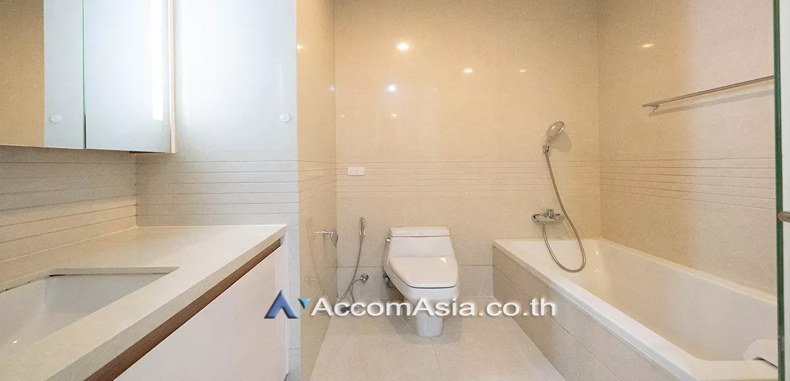 9  2 br Condominium For Rent in Ploenchit ,Bangkok BTS Chitlom at Q Langsuan  AA29643