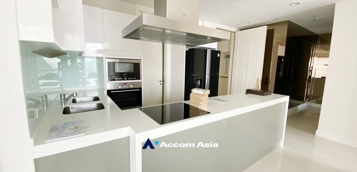 6  3 br Condominium for rent and sale in Ploenchit ,Bangkok BTS Chitlom at Q Langsuan  AA29645