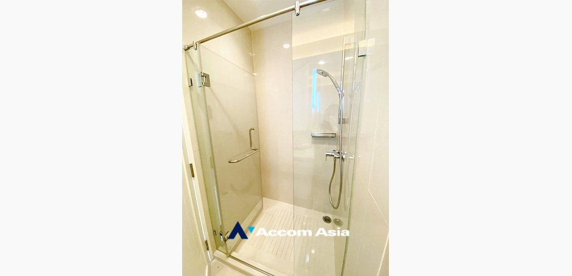 17  3 br Condominium for rent and sale in Ploenchit ,Bangkok BTS Chitlom at Q Langsuan  AA29645