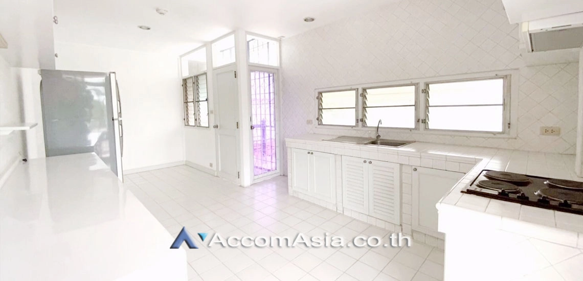 8  4 br Condominium for rent and sale in Sukhumvit ,Bangkok BTS Thong Lo at TPJ Mansion AA29658