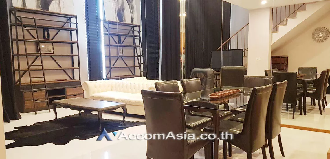 Duplex Condo |  1 Bedroom  Condominium For Rent in Sukhumvit, Bangkok  near BTS Phrom Phong (AA29664)