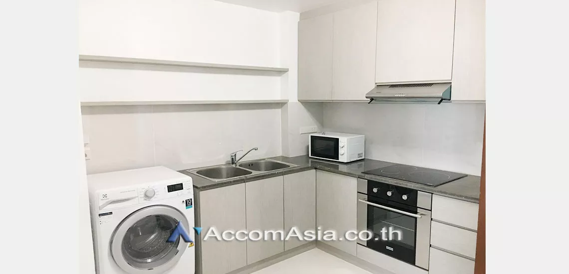5  2 br Condominium For Rent in Ploenchit ,Bangkok BTS Chitlom at Baan Na Varang AA29669