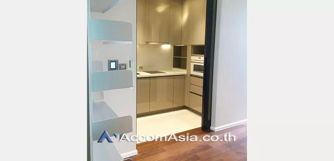 5  1 br Condominium For Sale in Sukhumvit ,Bangkok BTS Phrom Phong at The Diplomat 39 AA29673