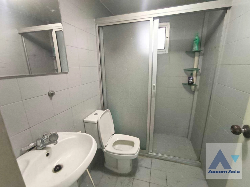 17  3 br House For Rent in Sukhumvit ,Bangkok BTS Phrom Phong AA29678