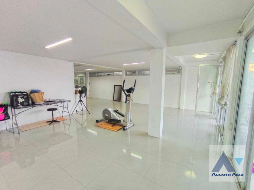 7  3 br House For Rent in Sukhumvit ,Bangkok BTS Phrom Phong AA29678