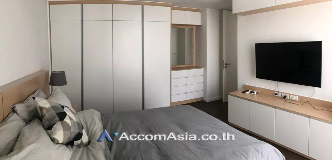  2 Bedrooms  Condominium For Rent in Sathorn, Bangkok  near BTS Chong Nonsi - BRT Arkhan Songkhro (AA29680)