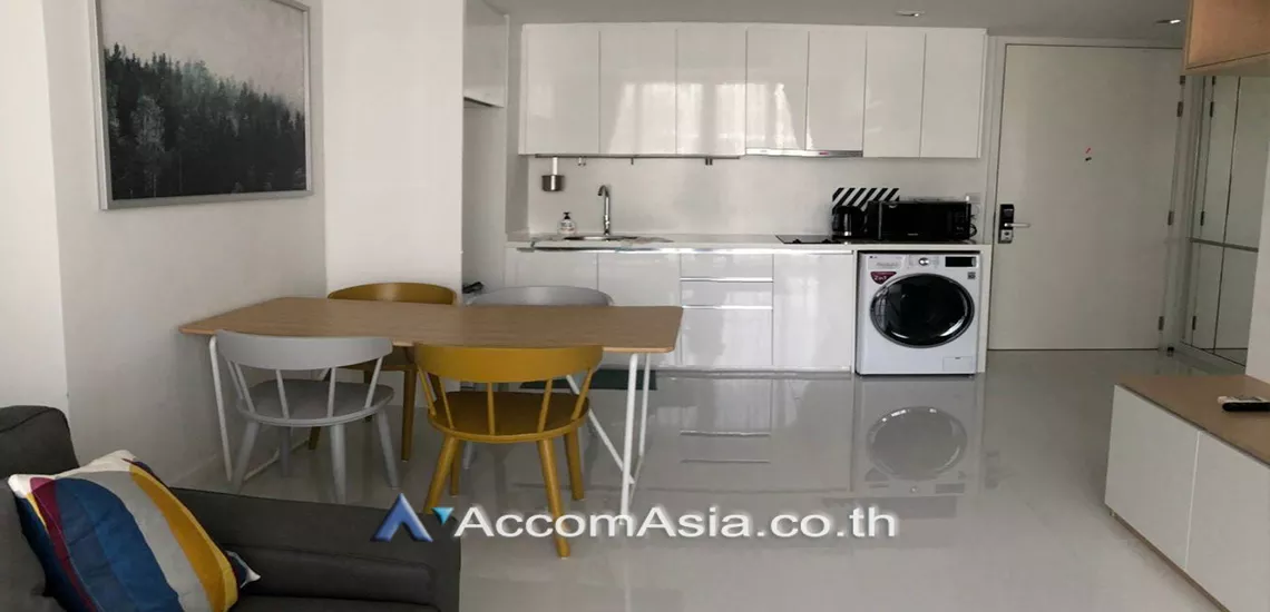  2 Bedrooms  Condominium For Rent in Sathorn, Bangkok  near BTS Chong Nonsi - BRT Arkhan Songkhro (AA29680)