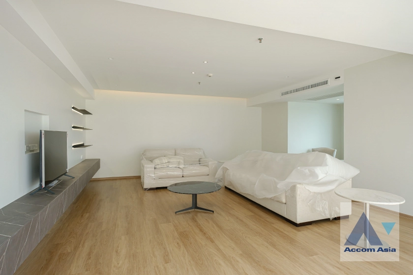  1  3 br Apartment for rent and sale in Sukhumvit ,Bangkok BTS Ekkamai at High-Rise Living with a Large Balcony Apartment in Ekkamai AA29696