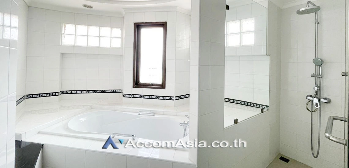 11  3 br Condominium for rent and sale in Sukhumvit ,Bangkok BTS Nana at Kallista Mansion AA29700