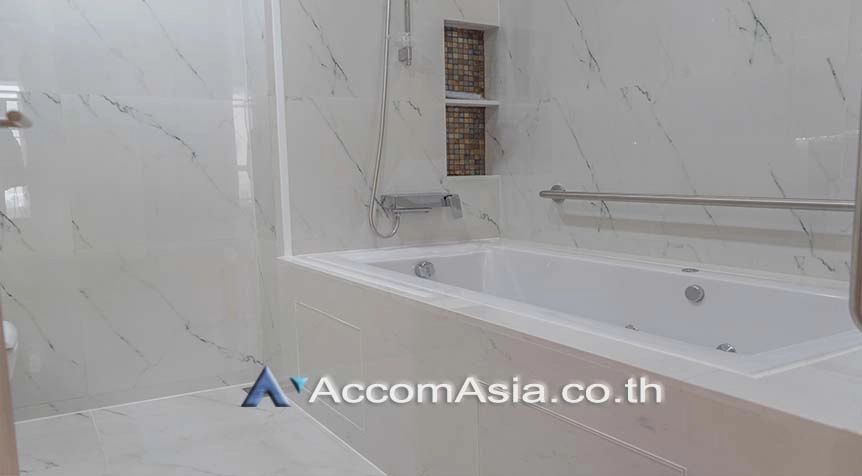 6  3 br Condominium for rent and sale in Sukhumvit ,Bangkok BTS Ekkamai at La Cascade 24423
