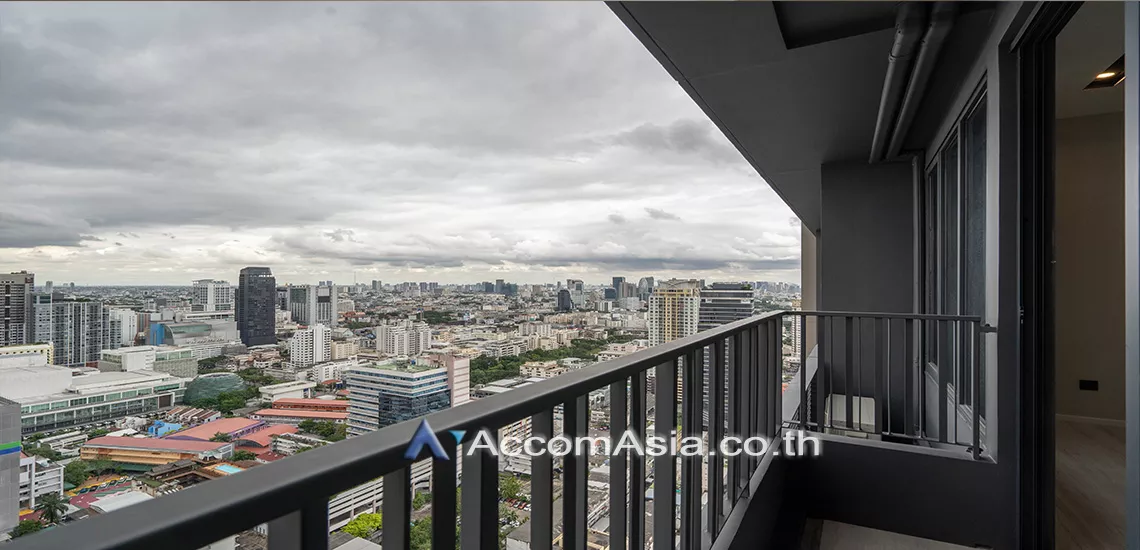 5  4 br Condominium For Rent in Phaholyothin ,Bangkok BTS Phaya Thai at The Room Phayathai   AA29724
