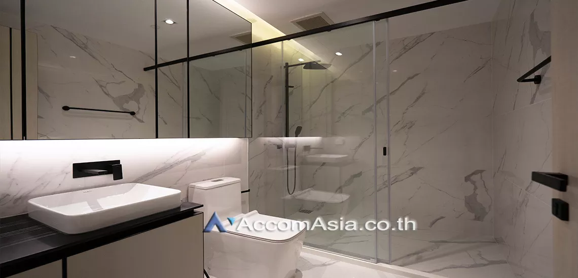 10  4 br Condominium For Rent in Phaholyothin ,Bangkok BTS Phaya Thai at The Room Phayathai   AA29724