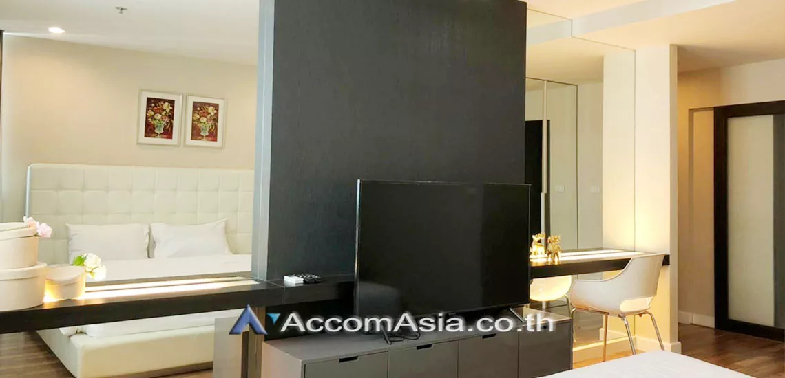 8  2 br Condominium For Rent in Ploenchit ,Bangkok BTS Ratchadamri at The Rajdamri AA29727