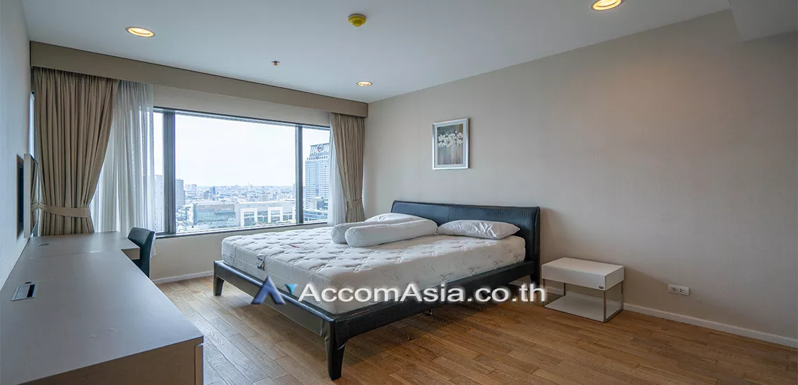 5  1 br Condominium For Rent in Ploenchit ,Bangkok BTS Chitlom at Royal Maneeya Executive Residence AA29735