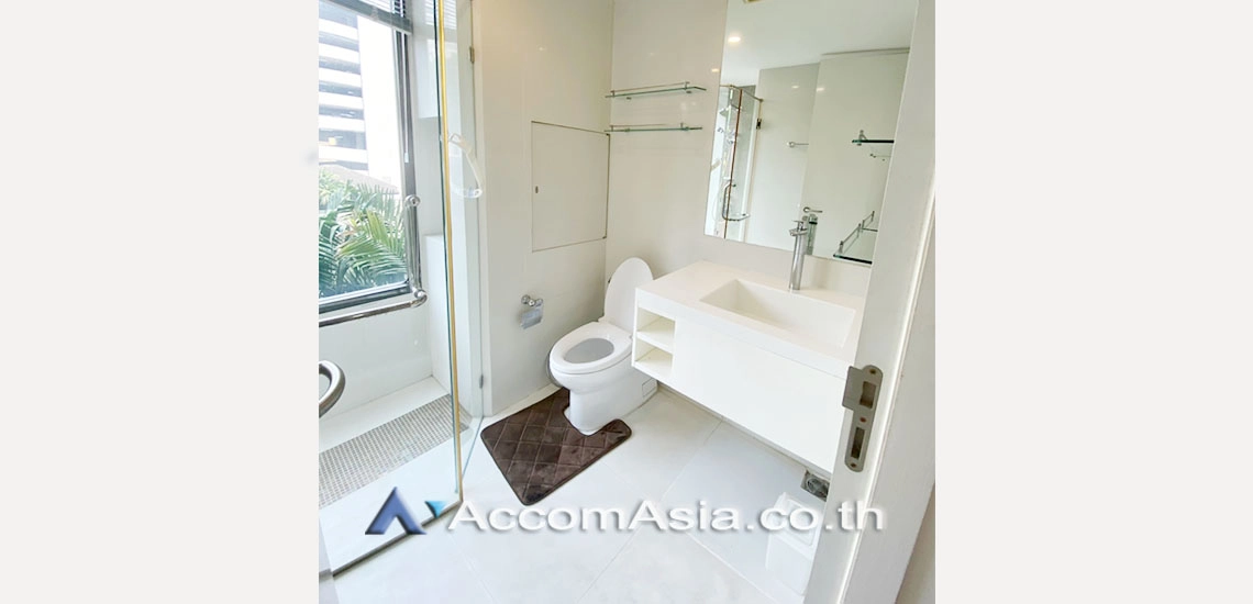 9  2 br Condominium For Sale in Silom ,Bangkok BTS Chong Nonsi at Collezio Sathorn Pipat AA29747
