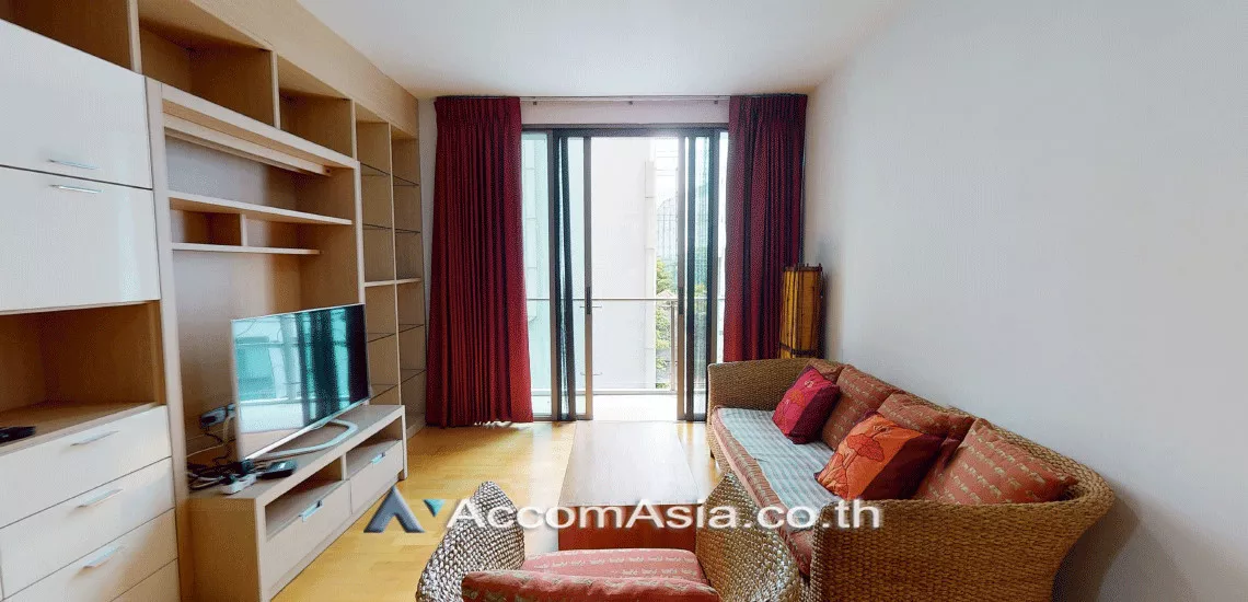  3 Bedrooms  Condominium For Rent & Sale in Sukhumvit, Bangkok  near BTS Ekkamai (AA29770)