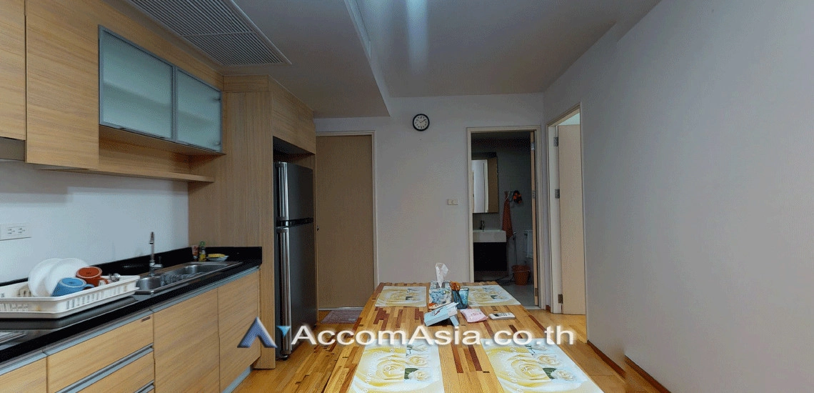 unit 3 Bedrooms  Condominium For Rent & Sale in Sukhumvit, Bangkok  near BTS Ekkamai (AA29770)
