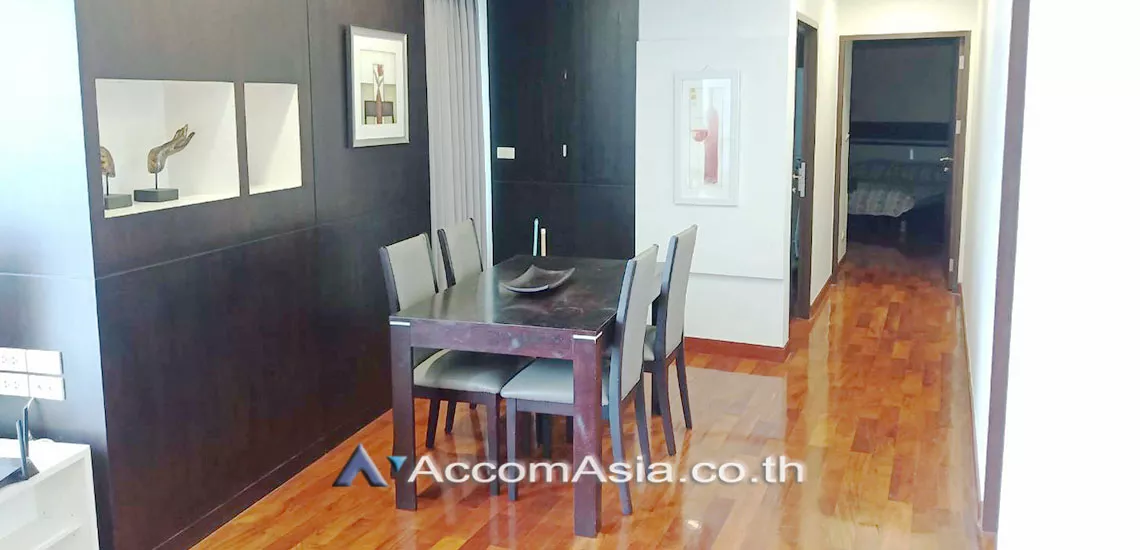 unit 2 Bedrooms  Condominium For Rent in Ploenchit, Bangkok  near BTS Chitlom (AA29772)