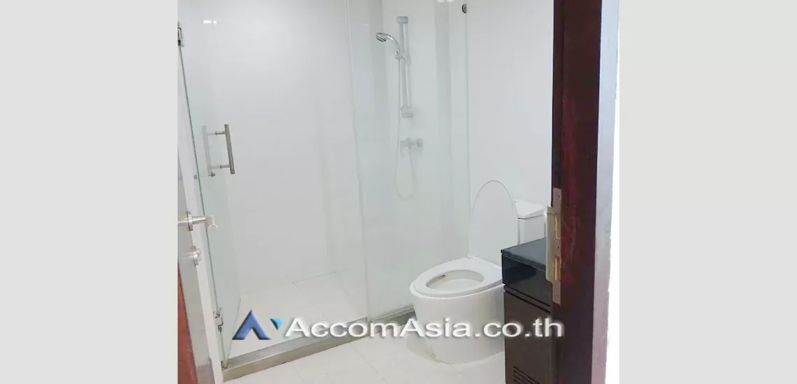 12  2 br Condominium For Rent in Ploenchit ,Bangkok BTS Chitlom at Urbana Langsuan AA29772