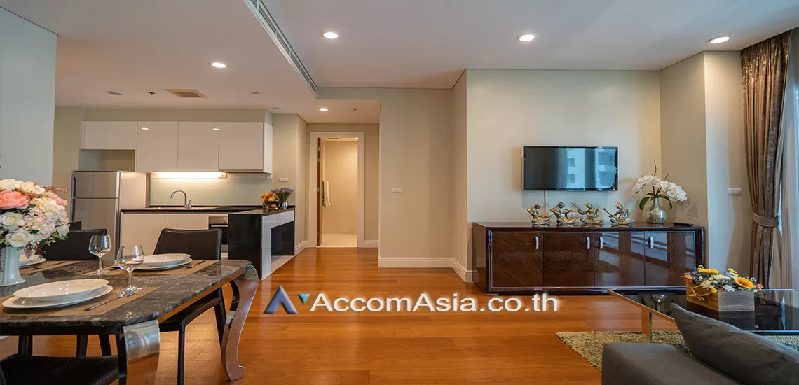 unit 2 Bedrooms  Condominium For Rent in Sukhumvit, Bangkok  near BTS Phrom Phong (AA29778)
