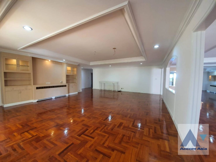 unitPet friendly |  4 Bedrooms  Apartment For Rent in Sukhumvit, Bangkok  near BTS Thong Lo (AA29783)