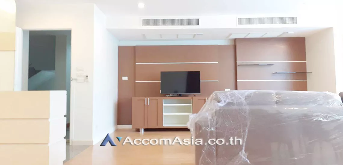 6  2 br Apartment for rent and sale in Ploenchit ,Bangkok BTS Ratchadamri at Step to Lumpini Park AA29786