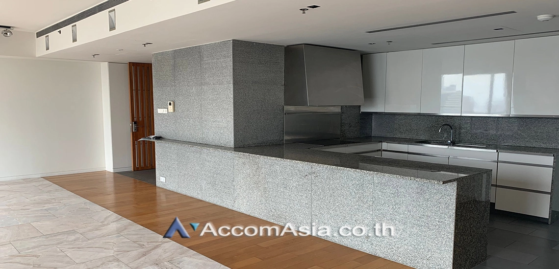 unit 3 Bedrooms  Condominium For Rent & Sale in Sathorn, Bangkok  near BTS Chong Nonsi - MRT Lumphini (AA29788)